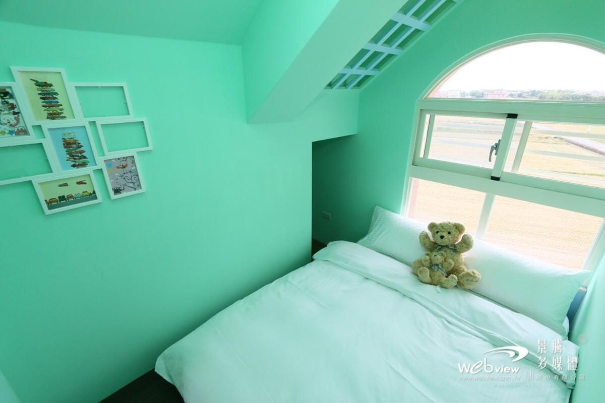 Travel Light Guest House Jiaoxi Exterior photo